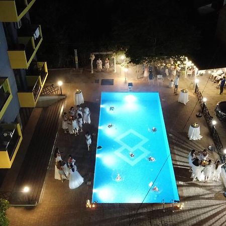 Casa Del Mar Hotel Kvariati Luaran gambar